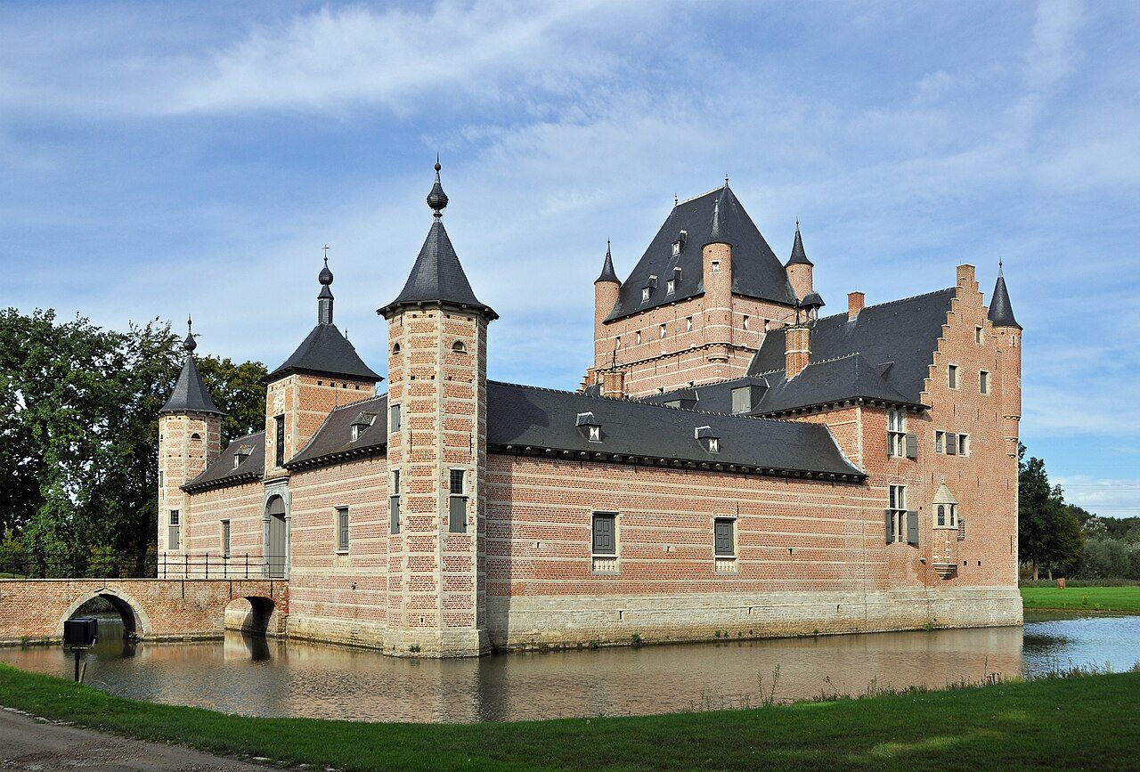 Foto van Bossenstein